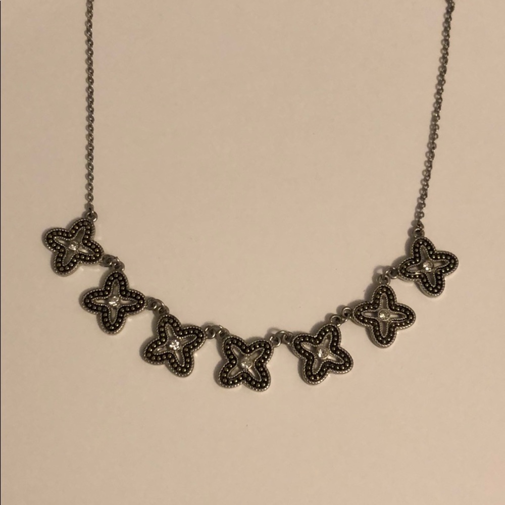 Statement necklace
